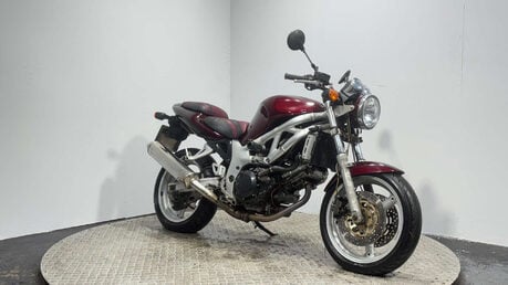 Suzuki SV650 N NAKED 2002 RUNNING PROJECT BIKE SPARES OR REPAIR 650CC A2 2