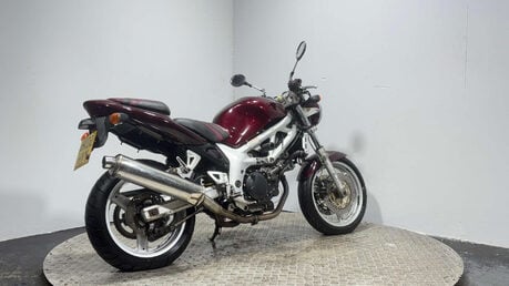 Suzuki SV650 N NAKED 2002 RUNNING PROJECT BIKE SPARES OR REPAIR 650CC A2 3