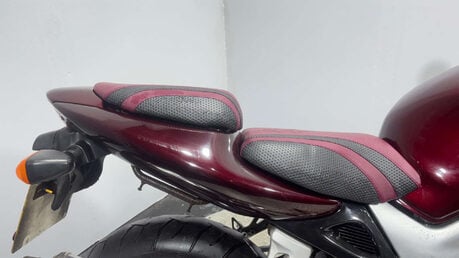 Suzuki SV650 N NAKED 2002 RUNNING PROJECT BIKE SPARES OR REPAIR 650CC A2 13