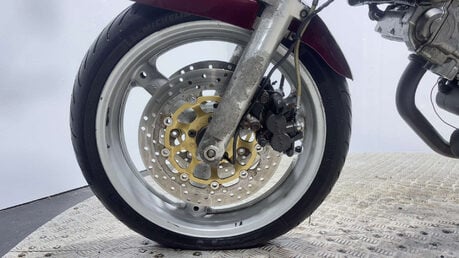 Suzuki SV650 N NAKED 2002 RUNNING PROJECT BIKE SPARES OR REPAIR 650CC A2 23