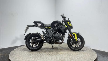 Sinnis Akuma 125 2022 9K GOOD RUNNING PROJECT BIKE SPARES OR REPAIR 125CC 1