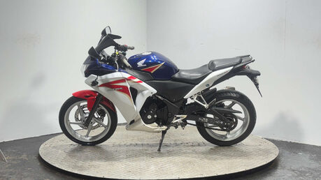 Honda CBR250 2011 32K RUNNING LIGHTWEIGHT SUPER SPORT 250CC PROJECT BIKE 4