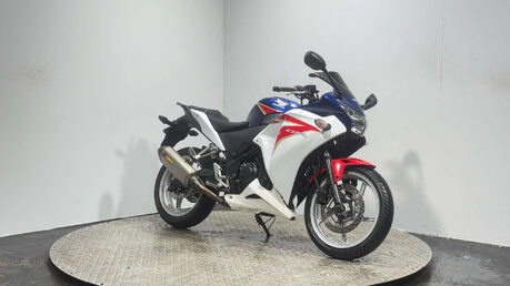 Honda CBR250 2011 32K RUNNING LIGHTWEIGHT SUPER SPORT 250CC PROJECT BIKE 3