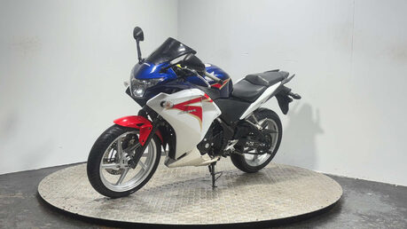 Honda CBR250 2011 32K RUNNING LIGHTWEIGHT SUPER SPORT 250CC PROJECT BIKE 6