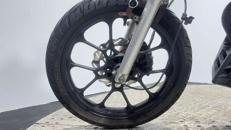 Lexmoto Venom 2019 13K SOUGHT AFTER 125CC PROJECT BIKE SPARES OR REPAIR 10