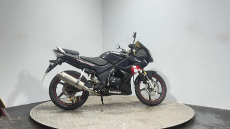 Lexmoto XTR 2013 PROJECT BIKE SPARES OR REPAIR BREAKER PARTS SPORT 125CC 2