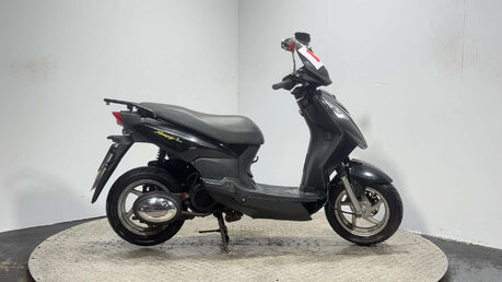 SYM Symply 125 AV12W Scooter Petrol Automatic (8 ps) 14