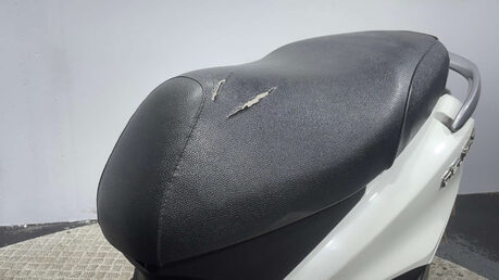 Yamaha Delight 2017 10K PROJECT SCOOTER SPARES OR REPAIR 125CC LEARNER BIKE 17