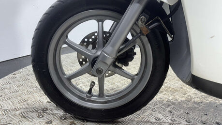 Yamaha Delight 2017 10K PROJECT SCOOTER SPARES OR REPAIR 125CC LEARNER BIKE 16