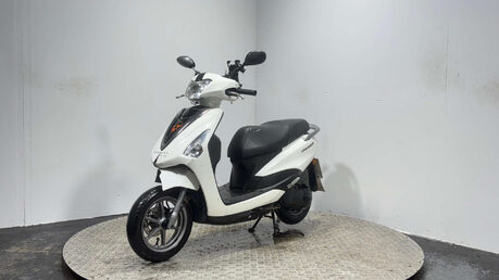 Yamaha Delight 2017 10K PROJECT SCOOTER SPARES OR REPAIR 125CC LEARNER BIKE 5