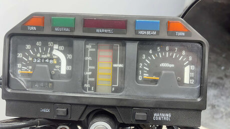 Yamaha XJ MAXIM 1981 32K PROJECT CLASSIC BIKE 750CC PARTS BIKE BREAKER 34