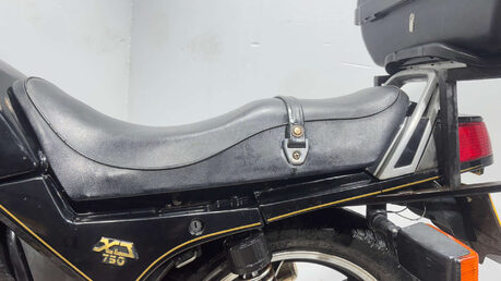 Yamaha XJ MAXIM 1981 32K PROJECT CLASSIC BIKE 750CC PARTS BIKE BREAKER 17