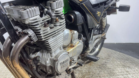 Yamaha XJ MAXIM 1981 32K PROJECT CLASSIC BIKE 750CC PARTS BIKE BREAKER 28