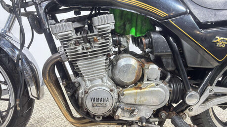 Yamaha XJ MAXIM 1981 32K PROJECT CLASSIC BIKE 750CC PARTS BIKE BREAKER 25