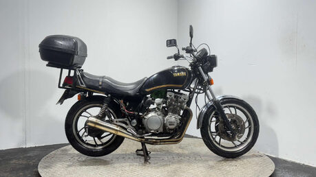 Yamaha XJ MAXIM 1981 32K PROJECT CLASSIC BIKE 750CC PARTS BIKE BREAKER 1