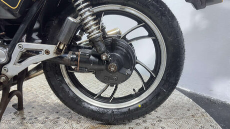 Yamaha XJ MAXIM 1981 32K PROJECT CLASSIC BIKE 750CC PARTS BIKE BREAKER 16