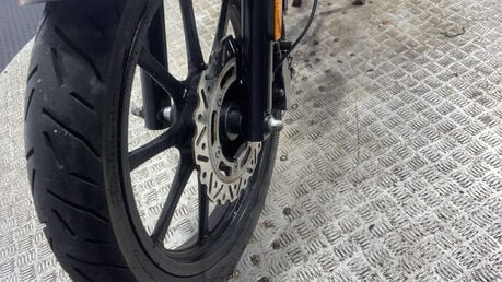 Lexmoto Michigan 2022 SPARES OR REPAIR ONLY 5K PROJECT CRUISER BIKE 125CC LEARNER 12