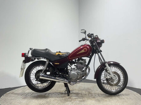 Yamaha SR 1996 RUNNING PROJECT BIKE SPARES OR REPAIR 125CC CRUISER BIKE