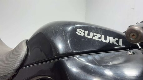 Suzuki GSX 2002 47K RUNNING PROJECT BIKE SPARES OR REPAIR 600CC COMMUTER 13