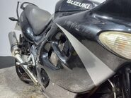 Suzuki GSX 2002 47K RUNNING PROJECT BIKE SPARES OR REPAIR 600CC COMMUTER 7