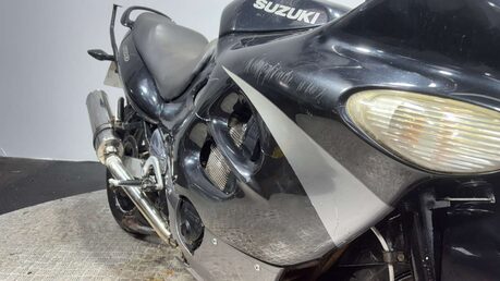 Suzuki GSX 2002 47K RUNNING PROJECT BIKE SPARES OR REPAIR 600CC COMMUTER 7