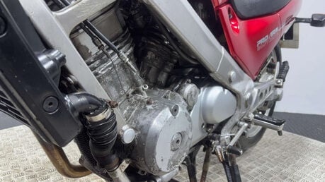 Honda NTV 1992 49K SPARES OR REPAIR CLASSIC PROJECT BIKE 600CC 26