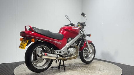 Honda NTV 1992 49K SPARES OR REPAIR CLASSIC PROJECT BIKE 600CC 2