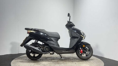 Direct Bikes Milan DB125 2019 Wangye WY 125CC PROJECT