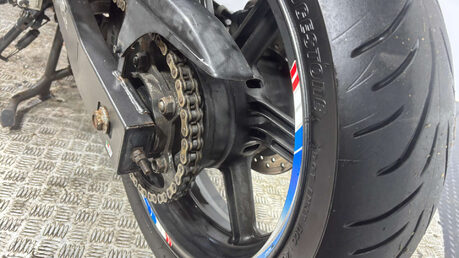 Honda CBF600 CBF600 S 2005 19K RUNNING PROJECT BIKE SPARES OR REPAIR 600CC 18