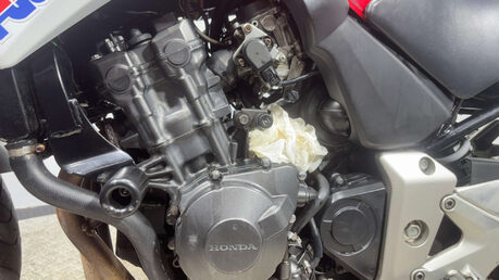 Honda CBF600 CBF600 S 2005 19K RUNNING PROJECT BIKE SPARES OR REPAIR 600CC 13