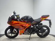 KTM RC 125 2025 ONLY 2K CAT N RUNNING LIGHT PROJECT BIKE SPORTS 125CC 4