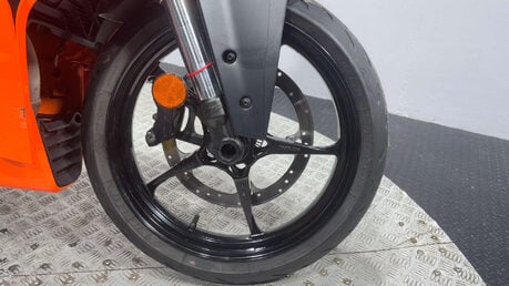 KTM RC 125 2025 ONLY 2K CAT N RUNNING LIGHT PROJECT BIKE SPORTS 125CC 26