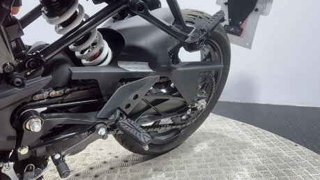 KTM RC 125 2025 ONLY 2K CAT N RUNNING LIGHT PROJECT BIKE SPORTS 125CC 20