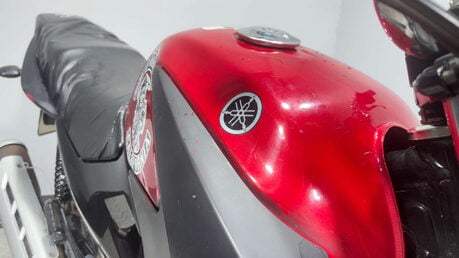 Yamaha YBR 125 2011 28K RUNNING PROJECT BIKE SPARES OR REPAIR 125CC 8