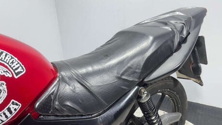 Yamaha YBR 125 2011 28K RUNNING PROJECT BIKE SPARES OR REPAIR 125CC 16