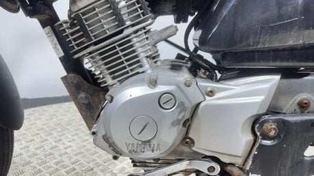 Yamaha YBR 125 2011 28K RUNNING PROJECT BIKE SPARES OR REPAIR 125CC 12