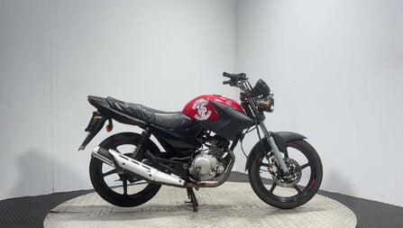 Yamaha YBR 125 2011 28K RUNNING PROJECT BIKE SPARES OR REPAIR 125CC