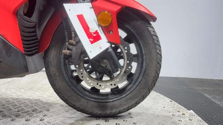 Lexmoto Apollo 2022 9K RUNNING MAXI SCOOTER PROJECT BIKE SPARES OR REPAIR 125CC 12