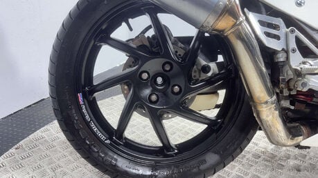 Honda VFR NC24 1988 25K RVF 400 REPLICA RUNNING CLASSIC PROJECT BIKE 13