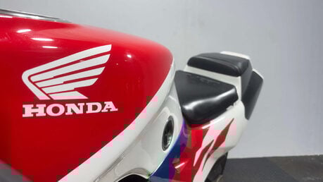 Honda VFR NC24 1988 25K RVF 400 REPLICA RUNNING CLASSIC PROJECT BIKE 26