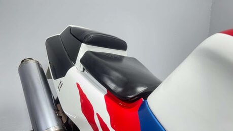 Honda VFR NC24 1988 25K RVF 400 REPLICA RUNNING CLASSIC PROJECT BIKE 11