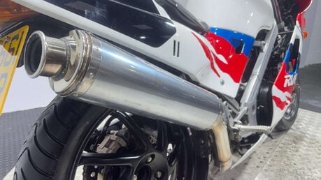 Honda VFR NC24 1988 25K RVF 400 REPLICA RUNNING CLASSIC PROJECT BIKE 27