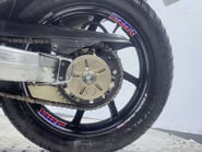 Honda VFR NC24 1988 25K RVF 400 REPLICA RUNNING CLASSIC PROJECT BIKE 17