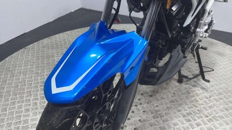 Lexmoto Venom 2016 3K CARBED PROJECT BIKE SPARES OR REPAIR 125CC LEARNER BIKE 15