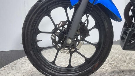 Lexmoto Venom 2016 3K CARBED PROJECT BIKE SPARES OR REPAIR 125CC LEARNER BIKE 29