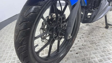 Lexmoto Venom 2016 3K CARBED PROJECT BIKE SPARES OR REPAIR 125CC LEARNER BIKE 14