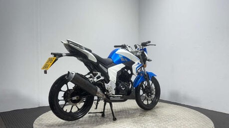 Lexmoto Venom 2016 3K CARBED PROJECT BIKE SPARES OR REPAIR 125CC LEARNER BIKE 2