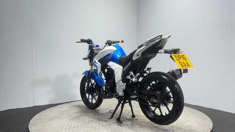 Lexmoto Venom 2016 3K CARBED PROJECT BIKE SPARES OR REPAIR 125CC LEARNER BIKE 5