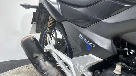 Honda CB CBF 125 GLR125 2015 26K RUNNING PROJECT BIKE SPARES OR REPAIR 125CC 17