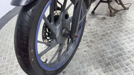 Honda CB CBF 125 GLR125 2015 26K RUNNING PROJECT BIKE SPARES OR REPAIR 125CC 21